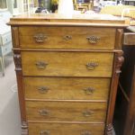 645 6189 CHEST OF DRAWERS